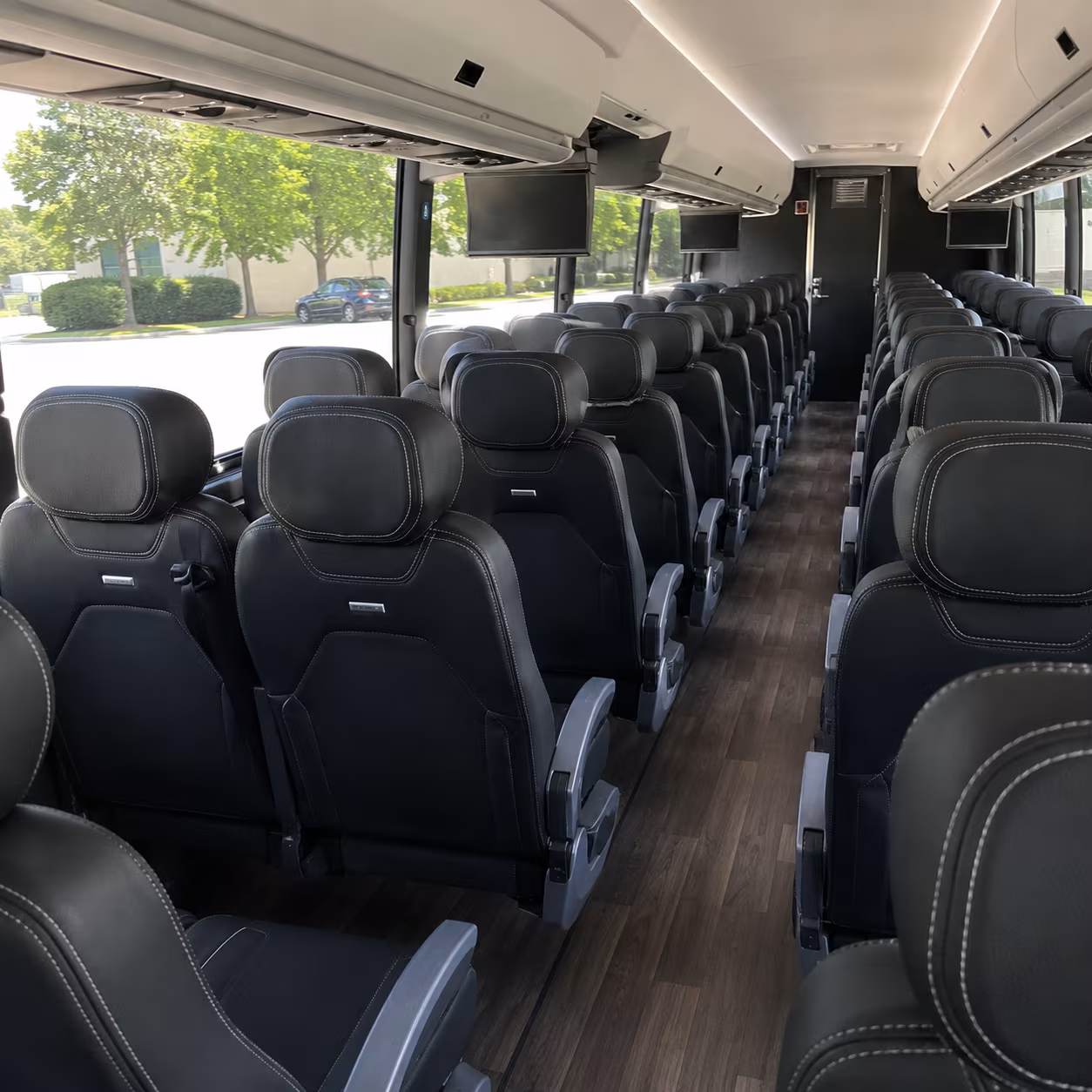 Baton Rouge Airport Shuttle & Transportation party bus exterior