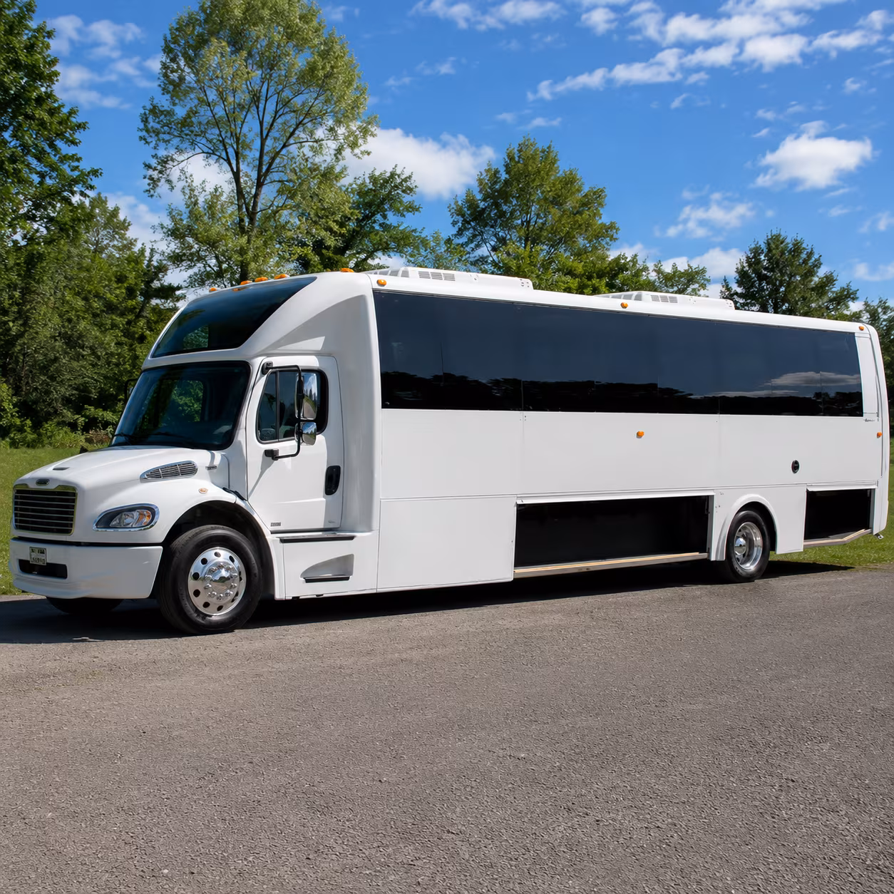 Baton Rouge Prom & Homecoming Transportation party bus exterior