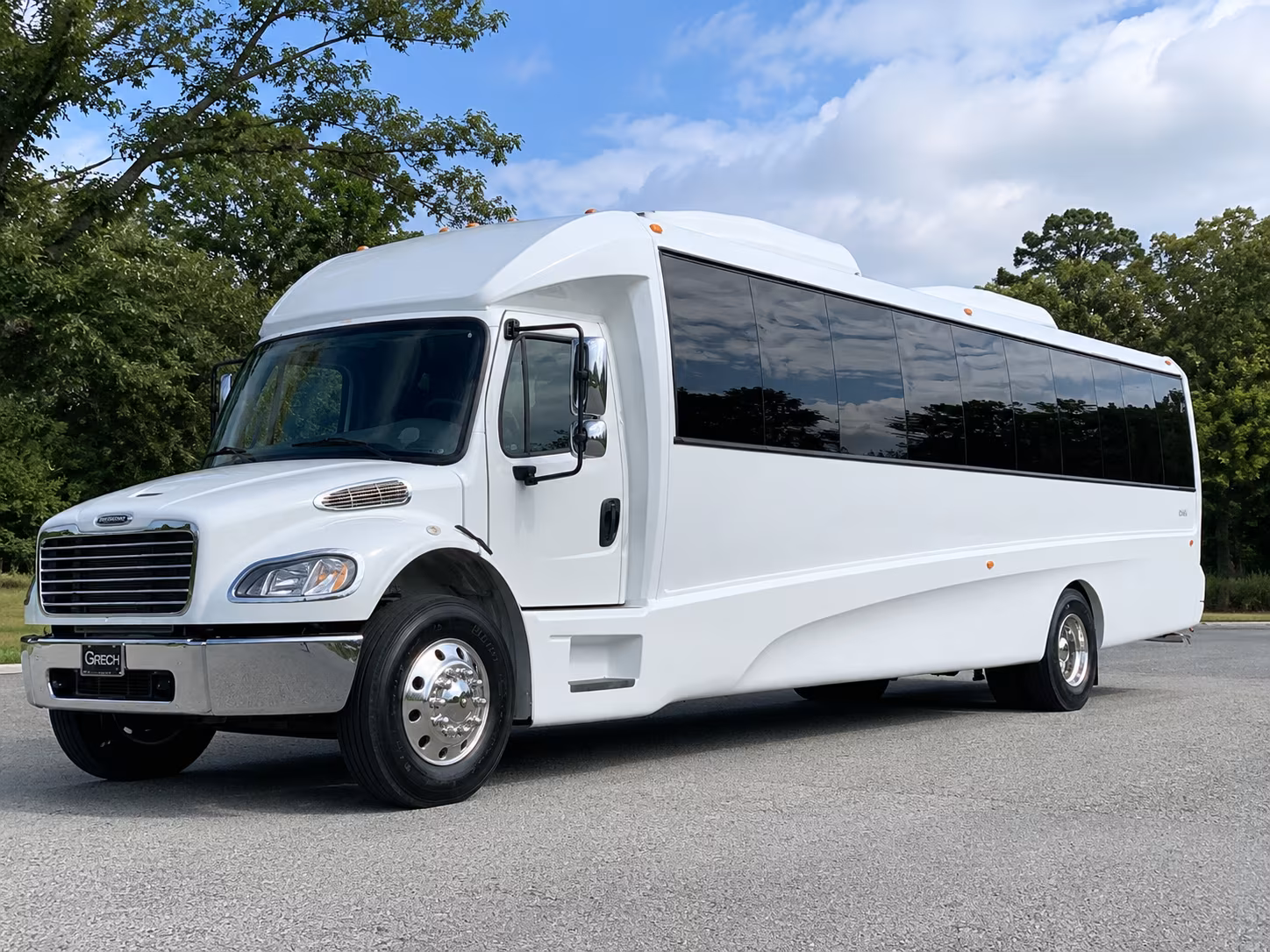 Beaumont Birthday, Sweet 16, & Quinceañera Party Bus Rentals