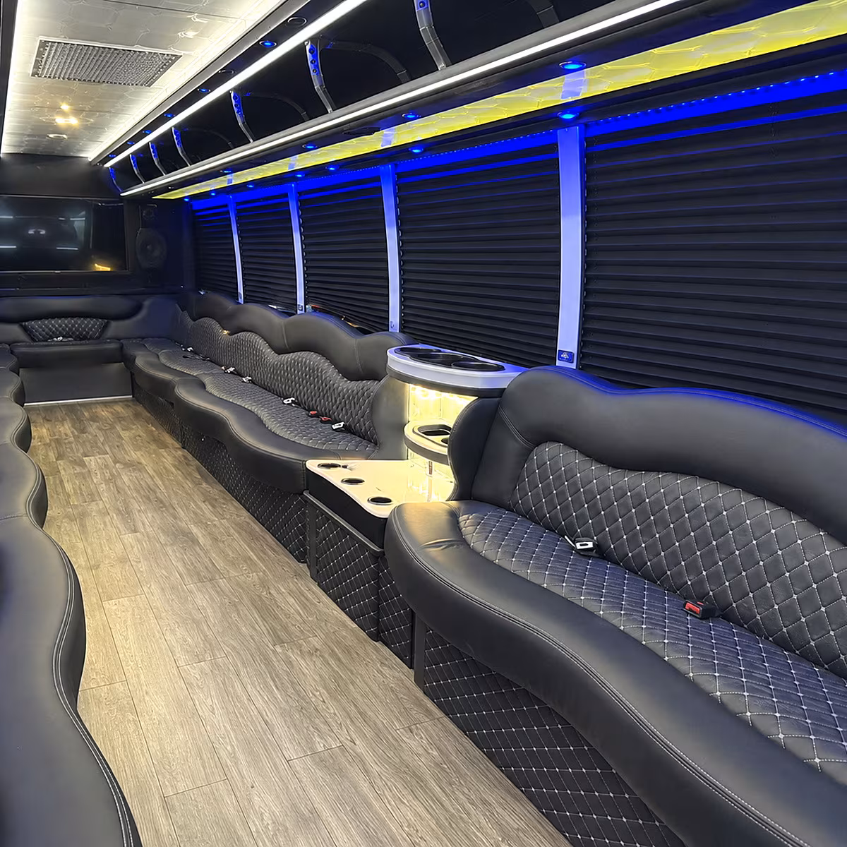 Pasadena Homecoming & Prom Party Bus Rentals